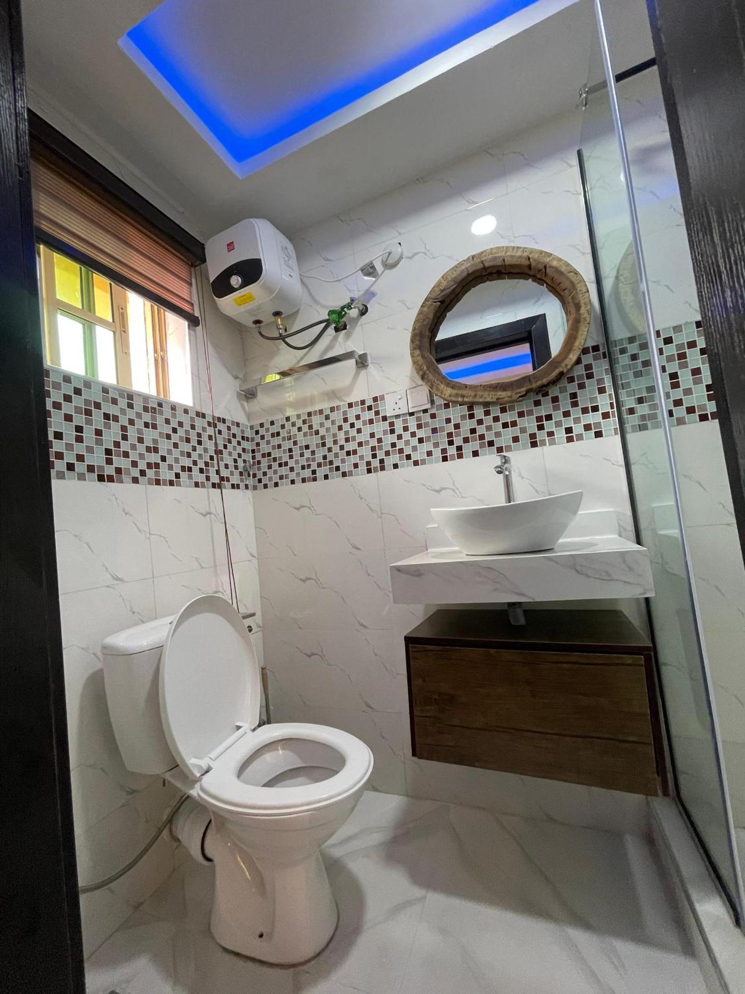 Presken K-One Hotel Ikeja Ngoại thất bức ảnh